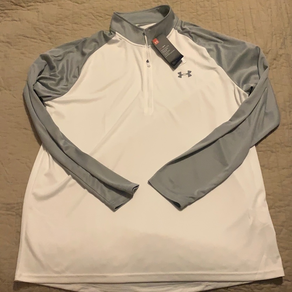 Men’s light weight pullover